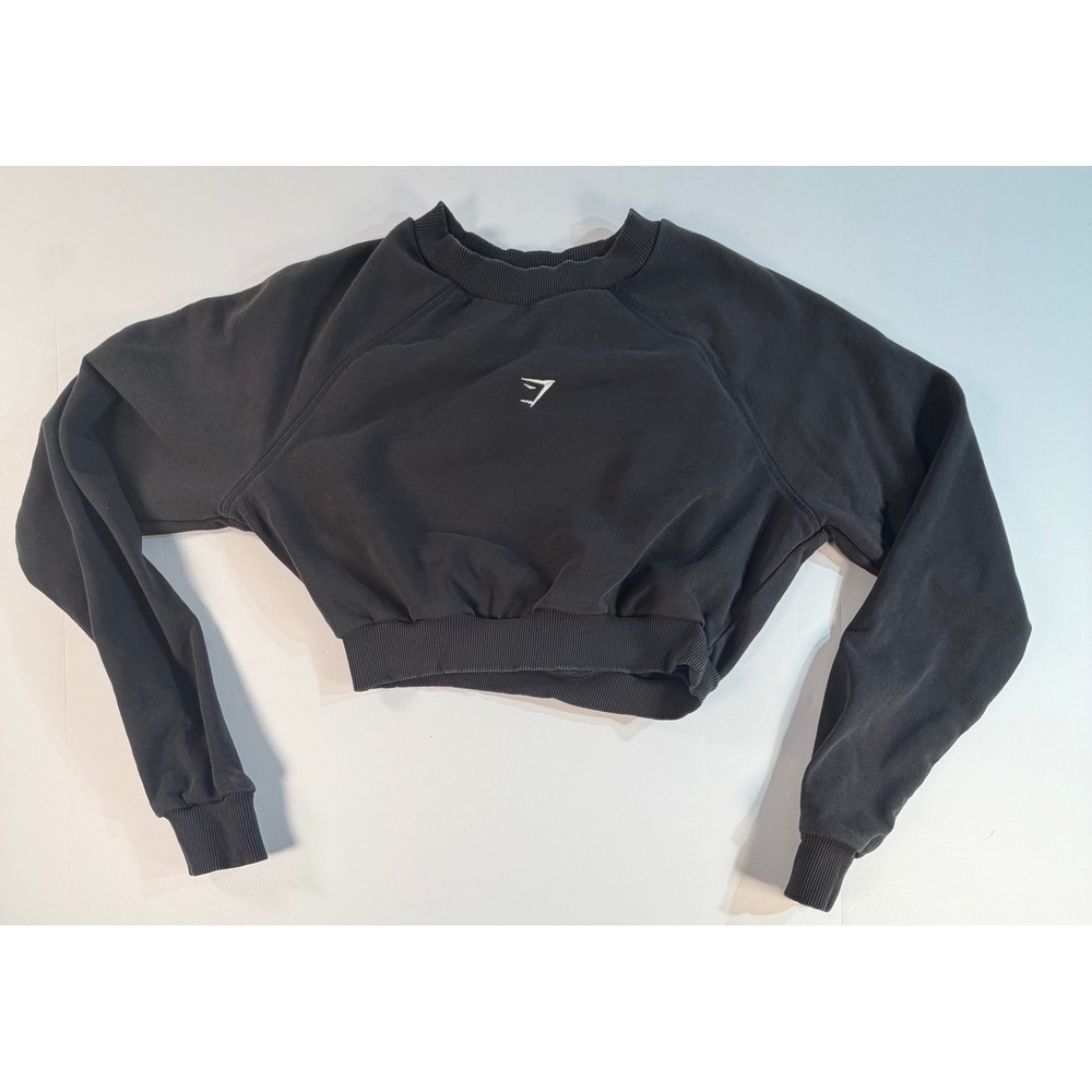 Gymshark Womens XS Black Cropped Sweatshirt Raglan Long‎ Sleeve Pullover Logo